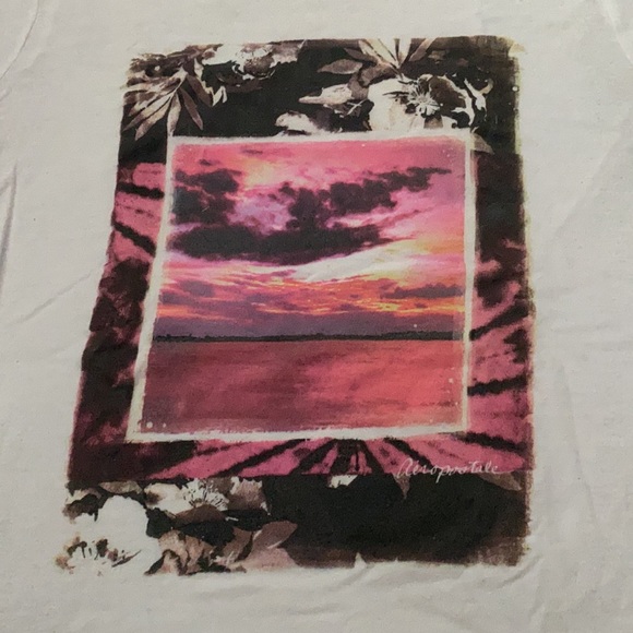 Graphic T-Shirt - Picture 3 of 4